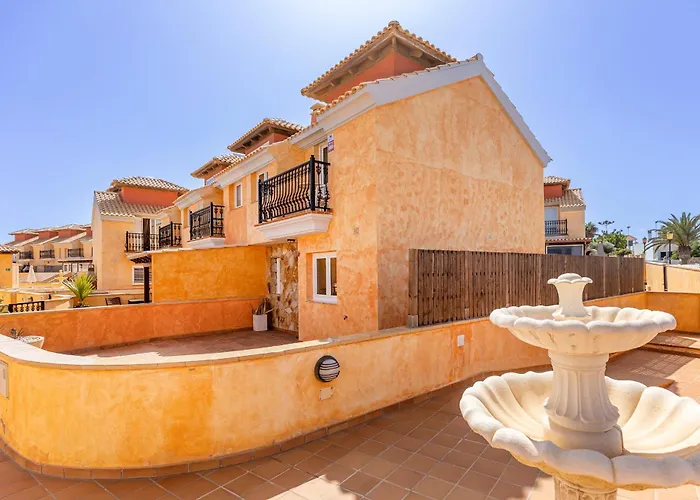 Palm House * קורלחו