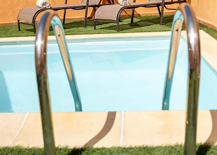 Palm House * קורלחו