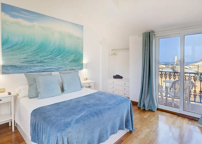 Palm House * קורלחו